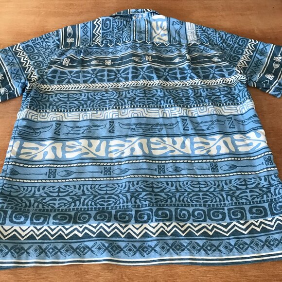 Quicksilver Waterman Collection Comfort Fit Shirt Men XL Blue Geometric Tribal - Picture 2 of 13